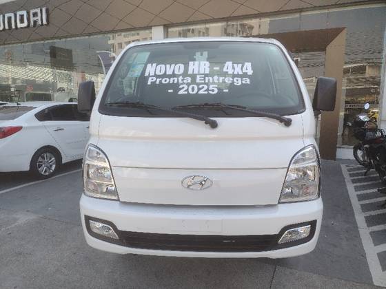 HYUNDAI HR 2.5 TURBO DIESEL CS 4WD MANUAL